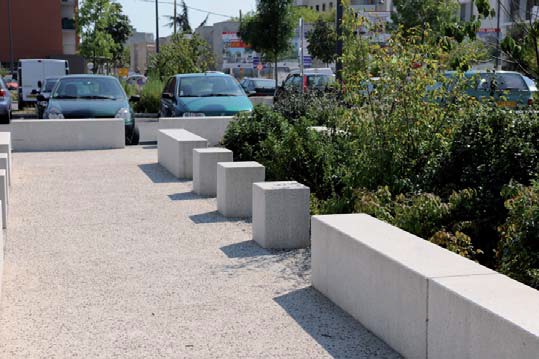 Vaulx-en-Velin - Place Gilbert Boissier Vaulx-en-Velin - Place Gilbert Boissier