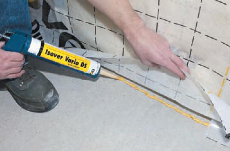 L’utilisation d’une colle spécifique permet également les raccords sur supports minéraux L’utilisation d’une colle spécifique permet également les raccords sur supports minéraux